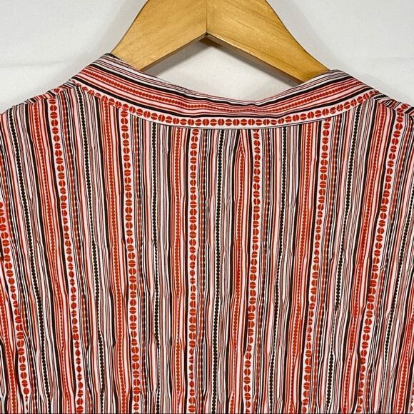 East 5th Multi Colors Pleated Sleveless Shirt - Picture 11 of 12